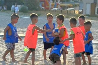 trei zile de sport si distractie la festivalul de minirugby pe plaja de la navodari 6a184b34717f9