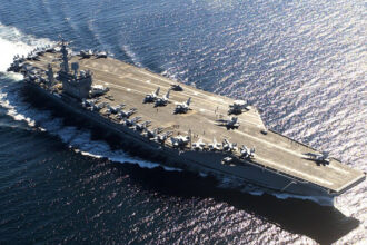 varful capacitatii de lupta trump a trimis portavionul nuclear uss nimitz in largul coastelor cubei 6a0ec875d4f04