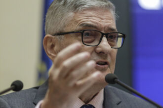 video daniel daianu apel pentru politicieni dupa explozia euro tara trebuie guvernata acum nu din perspectiva alegerilor din 2028 69fb01f0b57ed
