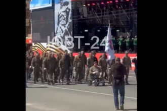 video parada invalizilor rusii ramasi fara picioare sau maini in razboiul din ucraina au fost scosi sa defileze in tatarstan 6a01f4e30f606