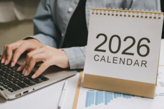 ziua muncii 2026 weekend liber prelungit pentru angajati cand este programata urmatoarea minivacanta in romania 69f435b6ad999