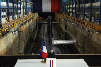 analiza pariul nuclear fragil al lui macron planul b pentru europa daca sua se retrag din nato depinde de votul popular al francezilor 6a37f455df58c