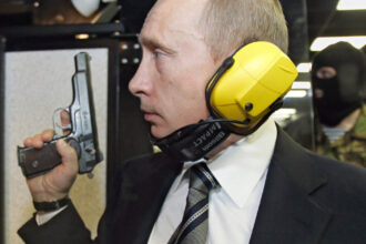 analiza putin sub presiune spionajul cu inteligenta artificiala forteaza kremlinul sa inaspreasca masurile de securitate 6a2fba72ea2a5