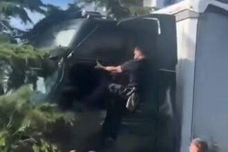 ancheta interna la politia locala constanta dupa interventia asupra soferului de tir 6a27ddc4b72a5