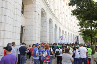 angajatii din sistemul fiscal continua protestele fata de noua lege a salarizarii care sunt nemultumirile 6a1eb658eb4da
