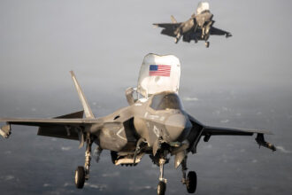 armata americana anunta ca a distrus drone kamikaze iraniene lansate spre navele din stramtoarea ormuz 6a2ced41ac300