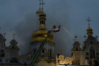cat ar putea dura restaurarea complexului manastiresc lavra pecerska din kiev bombardat de rusi la ce suma sunt estimate pagubele 6a32334b58e92