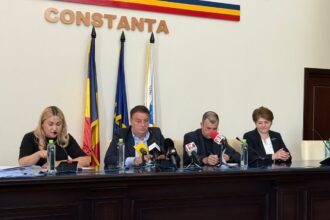 cat incaseaza lunar functionarii publici si sefii din consiliul judetean constanta 6a1cc4e72728a