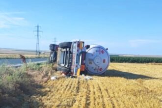 cisterna cu gpl rasturnata intre sacele si istria traficul pe dj 226 a fost inchis 6a3acdc20b056