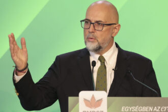cum a raspuns kelemen hunor la afirmatiile ca a fost sunat de premierul ungariei sa nu voteze guvernul vestea 6a32f8489b3df