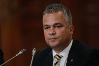 cum arata programul de guvernare al lui vestea promite sa continue lucrurile bune nici urma de masurile impuse de psd lui tomac 6a33dcac7d38a