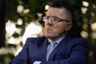 dan dungaciu spune ca aur vrea anticipate razboiul dintre userizarea pnl si nicusorizarea psd nu e al nostru 6a37d12b8ad94