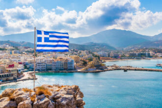 drone si sateliti pe plajele din grecia neregulile si sezlongurile amplasate ilegal vor fi depistate din aer 6a3295c027c51