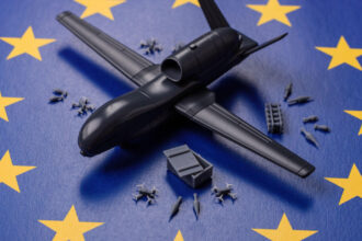 eastern flank watch comisarul ue pentru aparare cere urgentarea planurilor pentru un zid antidrone este o prioritate 6a26e97450d03