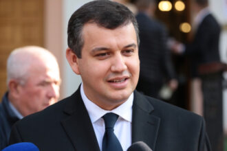 eugen tomac dupa ce a discutat mai bine de o ora cu liderii pnl plec increzator de la aceasta intalnire 6a2769823f253