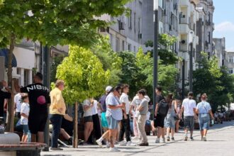 examenul de bac 2026 la matematica si istorie se amana cu o zi din cauza codului rosu de canicula 6a42543782a26