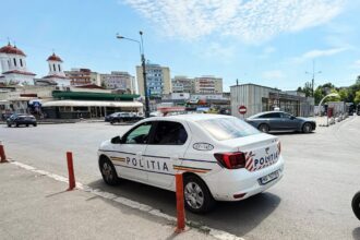 foto interventie in zona ciresica o femeie a intrat intr un salon de infrumusetare si a sunat la 112 6a3b999097a05