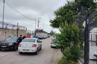 foto video alerta in portul constanta ambarcatiune tip drona gasita aproape de mal 6a2270e655b0f