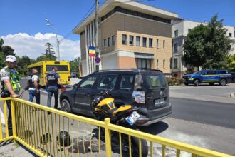 galerie foto video accident rutier in municipiul constanta in zona poarta 2 un barbat a ajuns la spital 6a33efe2da2c7