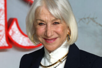 helen mirren fortele raului sunt prezente si in israelul de astazi ai crede ca e imposibil sa se repete aceleasi lucruri 6a2c200e83794