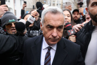 iccj ar putea decide astazi daca poate incepe judecata in dosarul de lovitura de stat in care sunt vizati georgescu si potra 6a21285fd8e37
