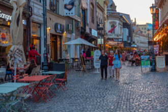 ins numarul innoptarilor in structurile de cazare din romania a scazut cu 8 in primele patru luni de unde vin cei mai multi turisti 6a2146d845a8b