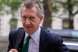 marea britanie are un nou ministru al apararii dupa demisii in serie la minister 6a2bbb696338a