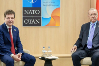 nicusor dan participa alaturi de recep erdogan la ceremonia pentru intrarea in serviciu a corvetei contraamiral august roman 6a3619c3e046b