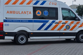 o sicanare in trafic inceputa in botosani s a terminat cu un accident in iasi un tanar de 18 ani a ajuns in stare grava la spital 6a2bbb6b7070e