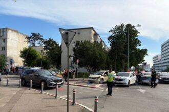 oficial de la politie soferul de tir care a provocat accidentul in tomis nord testat cu aparatele din dotare au fost avariate 8 masini si un autobuz 6a270e22ad428