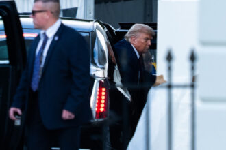 popularitatea lui trump a atins cel mai scazut nivel din mandat care sunt nemultumirile americanilor sondaj reuters ipsos 6a3b784ee2dd9