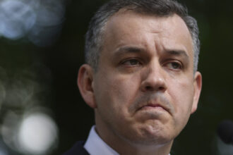 primul mesaj al fostului premier desemnat eugen tomac dupa ce a renuntat sa mai incerce sa formeze un guvern 6a2e575e49b97
