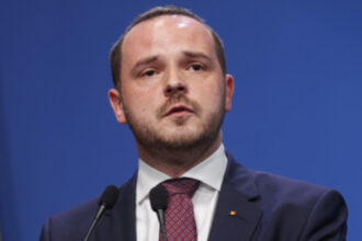 reactia lui alexandru rogobete dupa moartea medicului rezident de la floreasca consumul fizic si emotional nu trebuie ignorat 6a256dbe56bef