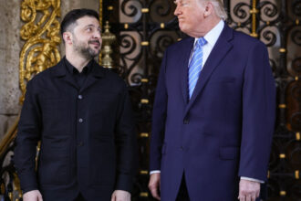 se descurca bine trump schimbare radicala de abordare fata de liderul de la kiev volodimir zelenski 6a3cdb65f19dc