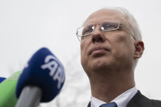 trimisul special al lui putin a promis ca va lega rusia si statele unite printr un tunel 6a21cd9b7a05c