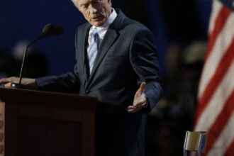 video clint eastwood s a retras oficial din cinematografie la varsta de 96 de ani 6a211a5114527