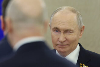 video semnal de la kremlin putin vrea reluarea discutiilor cu sua dupa criza iranului asteptam negociatorii americani la moscova 6a423d84826f3