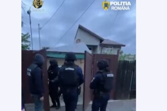 video un fost secretar in prefectura tulcea arestat pentru pornografie infantila 6a1d7bee7e8d6