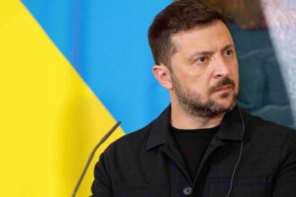 zelenski spune ca armata ucraineana poate lovi infrastructura logistica rusa in toate zonele ocupate nu exista drumuri sigure 6a1df1cc87d94