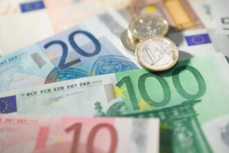 beethoven sau pasari bce a selectat propunerile pentru noile bancnote euro europenii sunt invitati sa si spuna parerea 6a663be35b775