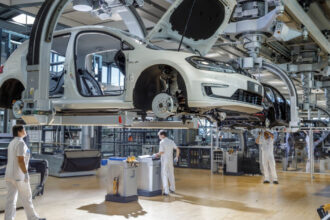 cea mai ampla schimbare din istoria volkswagen gigantul auto vrea sa renunte la jumatate dintre modele 6a50e1340f12c