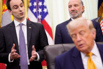 cum a ajuns ai ul chinezesc sa provoace tensiuni la casa alba culisele unei dispute din interiorul administratiei trump 6a643e358ad5e