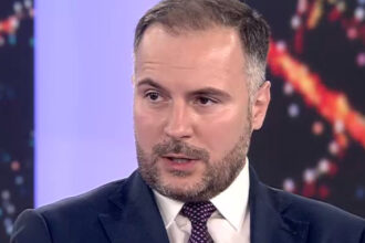 exclusiv rares hopinca aur nu ar trebui etichetat drept partid extremist ce spune despre scenariul unei guvernari cu psd 6a56515e8233f