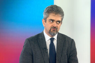 exclusiv theodor paleologu despre blocajul politic e din motive de tafna un balamuc pe care politician il considera adultul din incapere 6a53ff4a0ea45