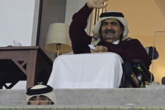 fostul emir al qatarului seicul hamad bin khalifa al thani a murit la varsta de 74 de ani a fost artizanul dezvoltarii tarii 6a535a1d89dbd