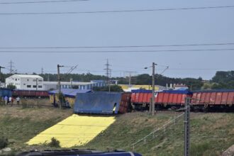 galerie foto vagoane deraiate in regionala cfr palas din constanta 6a58f26fda11f