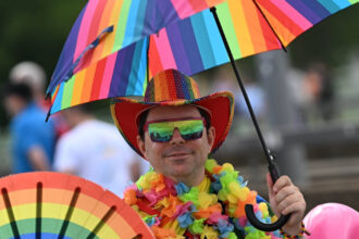 germania 1 milion de spectatori la parada pride de la koln cea mai mare manifestatie in favoarea democratiei din tara noastra 6a4a50bd6a8ab