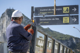 gibraltar intra intr o noua era odata cu eliminarea controalelor la frontiera cu spania 6a57082ae0925