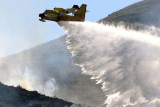 incendii in spania si franta grindina in balcani vremea capricioasa din europa persista 6a5fdcc29741b