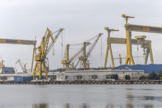 irineu darau ministrul interimar al economiei navele finantate prin safe trebuie construite la mangalia 6a66f2c12df9e